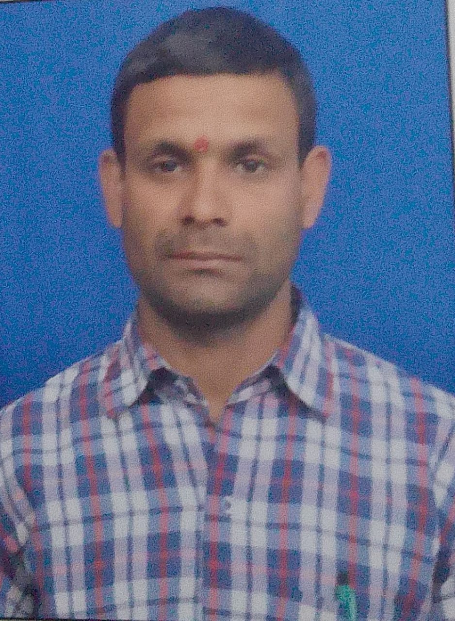 member-img